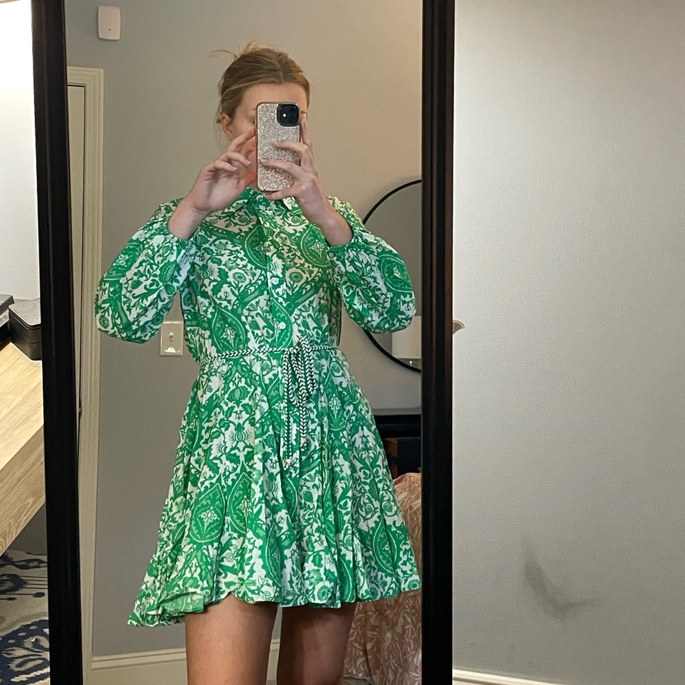 Green patterned dress from zara, purchased last year. Condition is like new